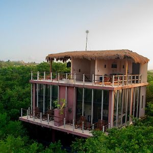 Habitación con Cama King